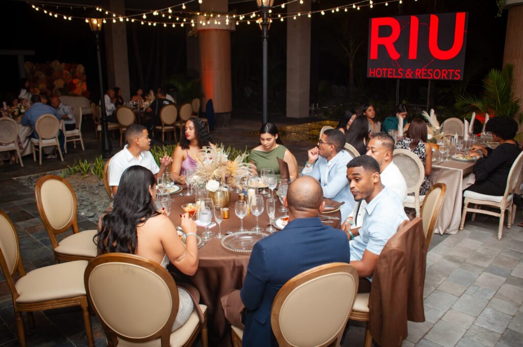 RIU Hotels & Resorts reconoce a sus principales agencias locales en RD - Noticias de hoy en República Dominicana | De Último Minuto
