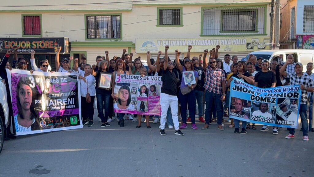 Realizan marcha exigiendo justicia por mujeres asesinadas en Saint Thomas - Noticias de hoy en República Dominicana | De Último Minuto