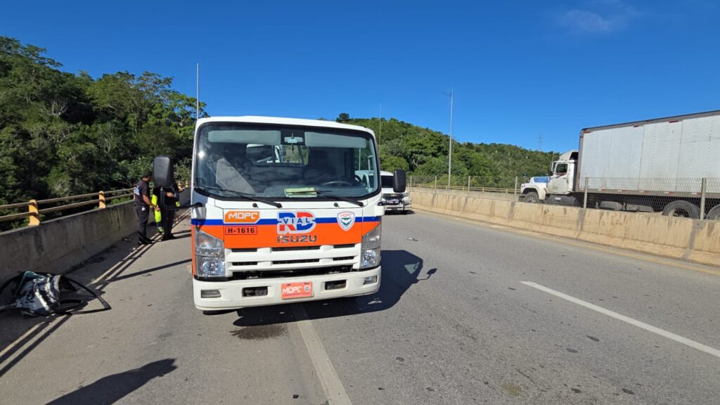 Accidente múltiple en la Autovía Coral del Este deja un fallecido en La Romana - Noticias de hoy en República Dominicana | De Último Minuto