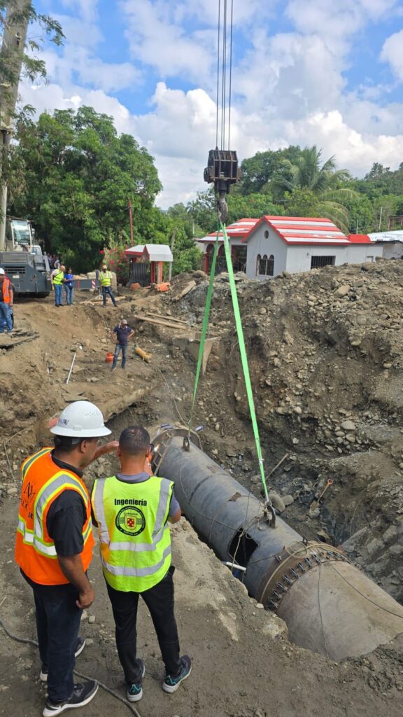 Coraasan, Inapa, Estrella y AlcarAW logran en tiempo récord solución de avería en tubería acueducto Cibao Central - Noticias de hoy en República Dominicana | De Último Minuto