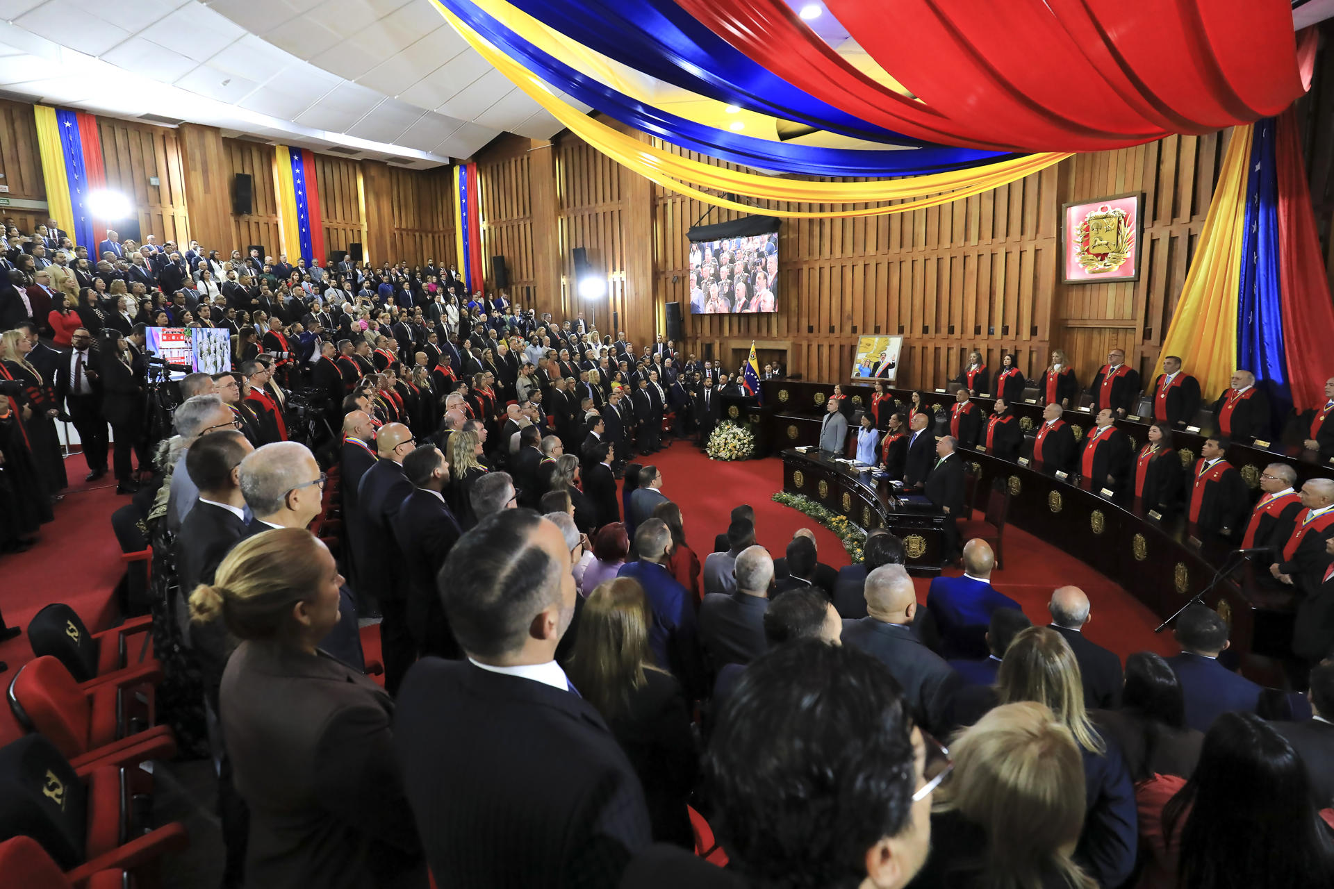 Delcy Rodríguez propone ley de amnistía general para "reparar las heridas" en Venezuela