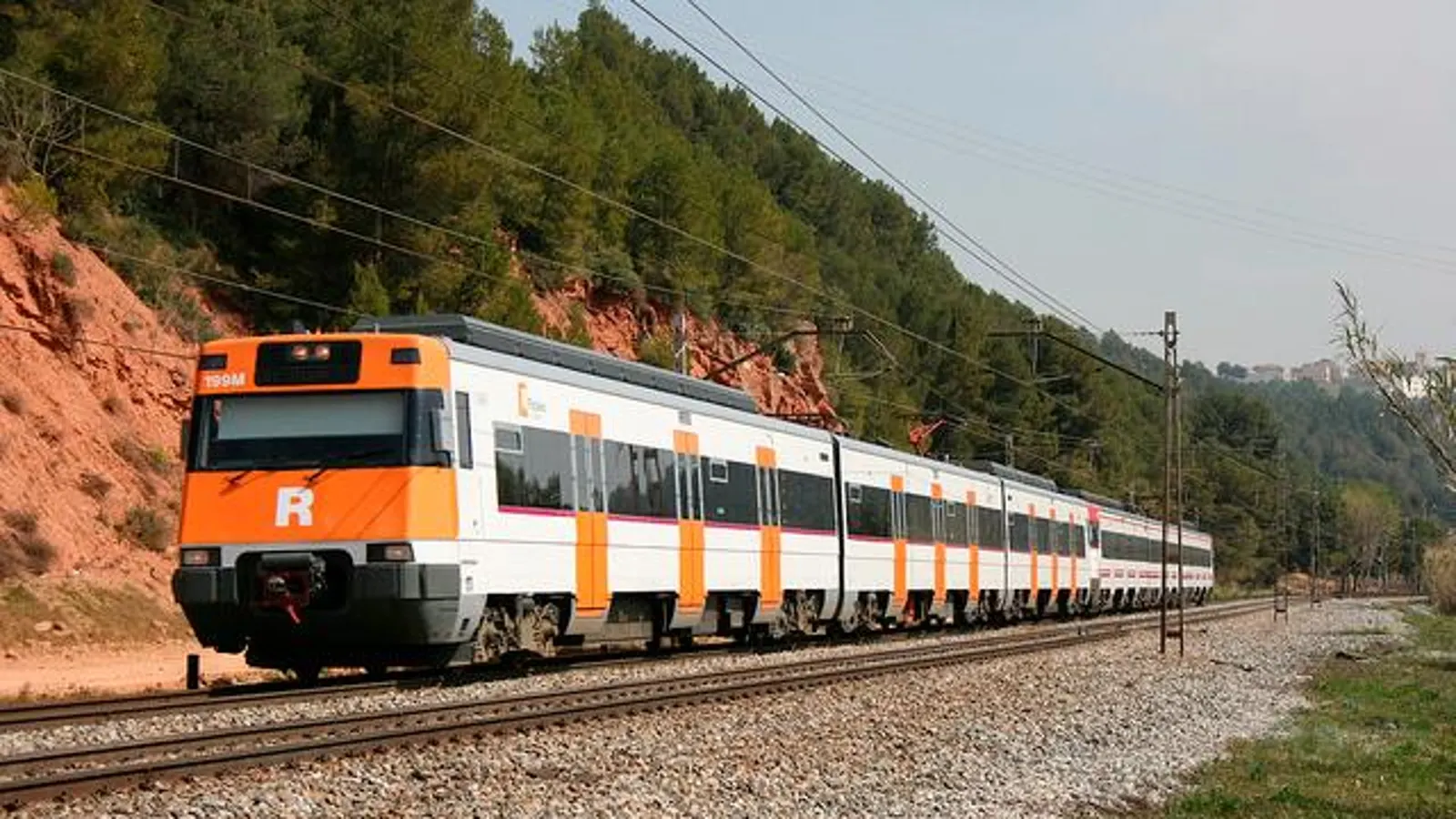 Al menos cinco heridos graves tras descarrilar un tren de Rodalies en Gelida, Barcelona - Noticias de hoy en República Dominicana | De Último Minuto