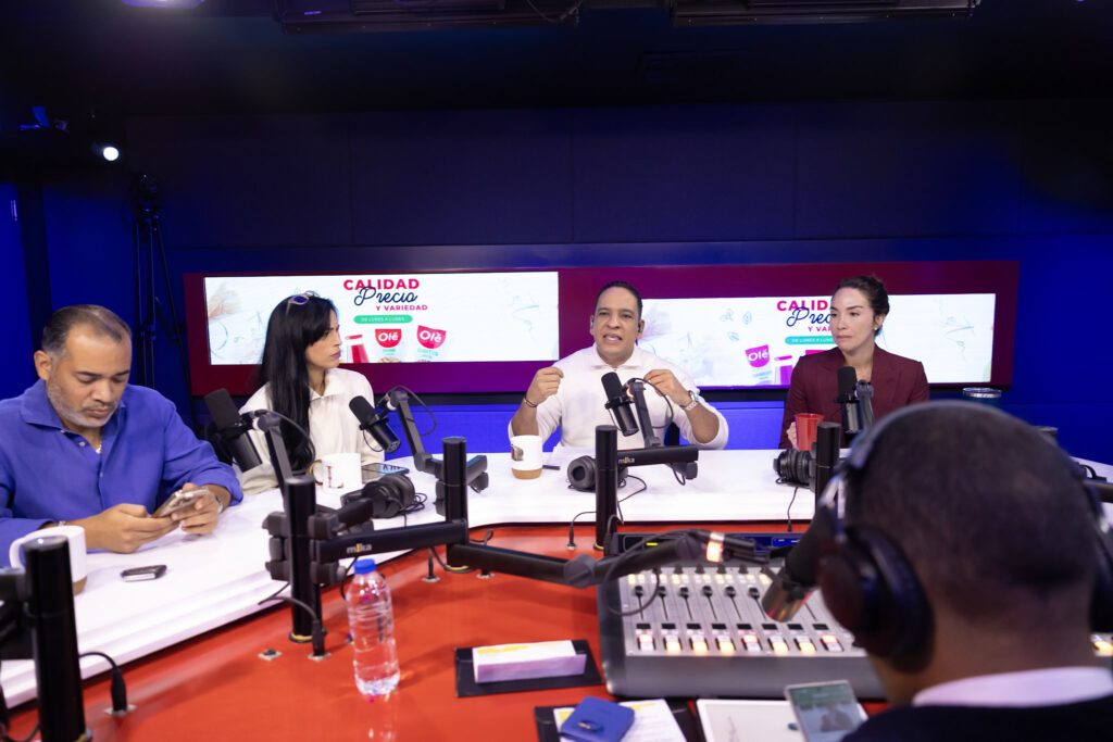 Hansel García denuncia muerte sospechosa de recién nacida y ocultamiento de información en hospital - Noticias de hoy en República Dominicana | De Último Minuto