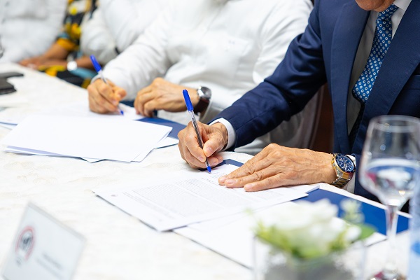 ITSC y Fideicomiso VBC-RD firman acuerdo para fortalecer el acceso a la educación técnica en Ciudad Juan Bosch - Noticias de hoy en República Dominicana | De Último Minuto