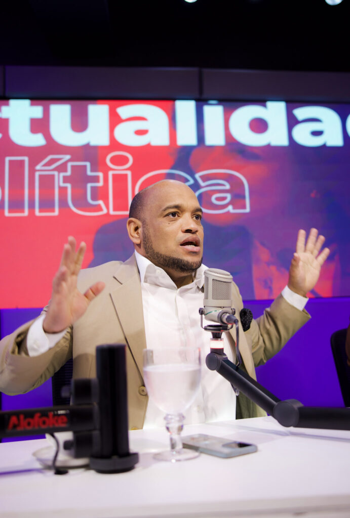 Debate Politikal: Aníbal Díaz se perfila como relevo de David Collado en el Ministerio de Turismo - Noticias de hoy en República Dominicana | De Último Minuto
