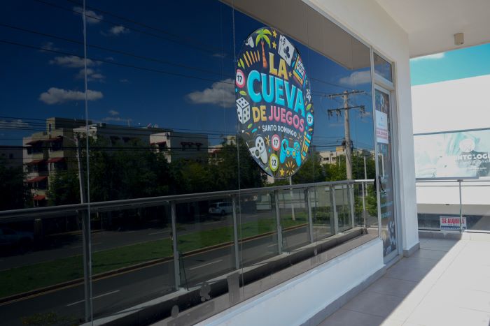 Cierran negocios por vender bebidas alcohólicas a menores de edad en Ciudad Juan Bosch - Noticias de hoy en República Dominicana | De Último Minuto
