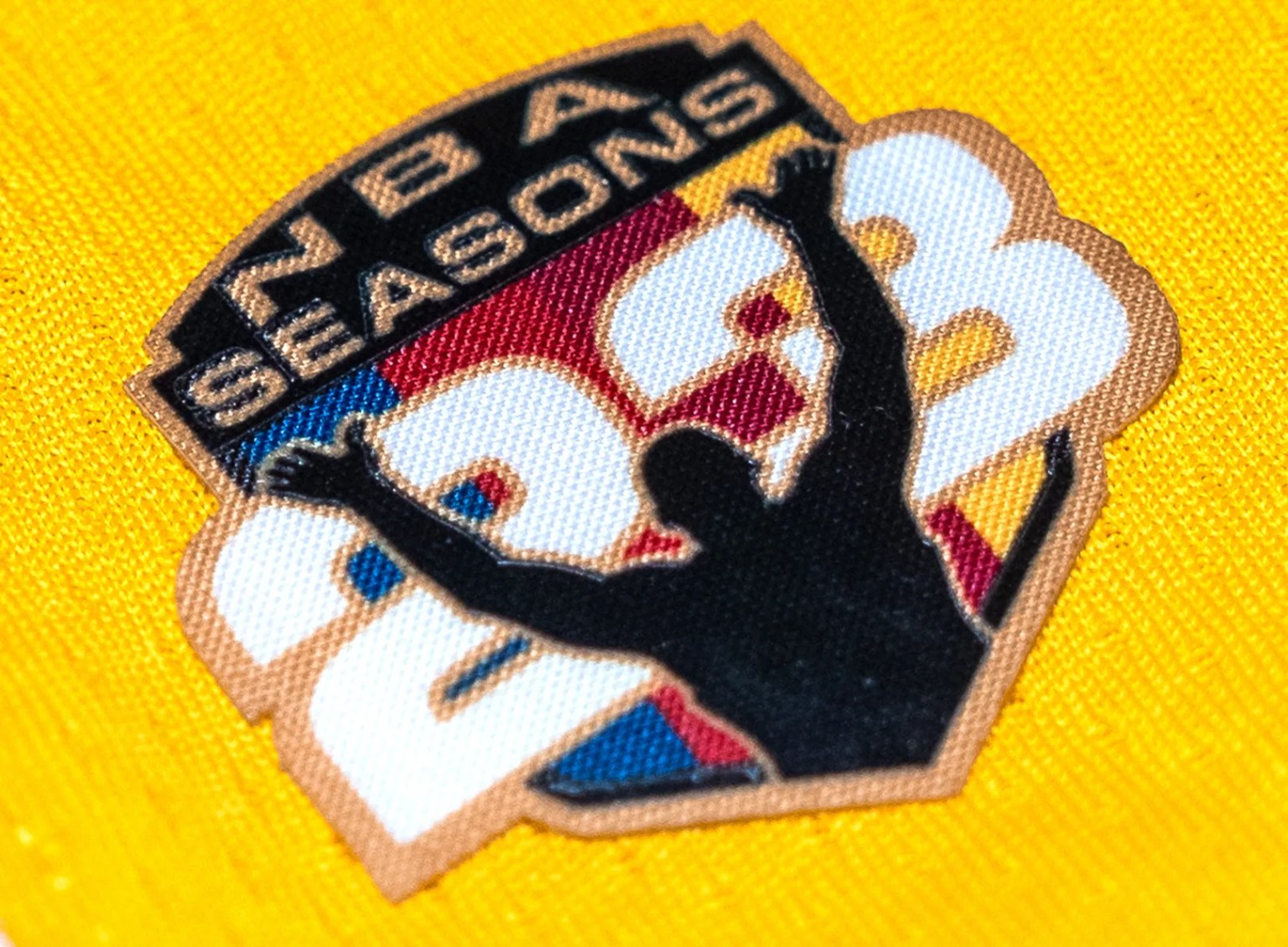 LeBron James lucirá parche conmemorativo por su temporada 23 en la NBA - Noticias de hoy en República Dominicana | De Último Minuto