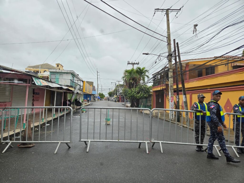 Ambiente tranquilo marcó celebraciones de Año Nuevo en centros de expendio de bebidas alcohólicas del Gran Santo Domingo - Noticias de hoy en República Dominicana | De Último Minuto