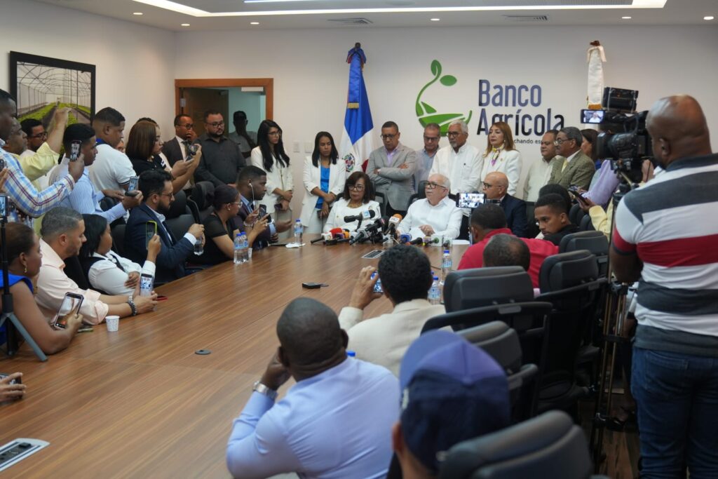 Banco Agrícola reafirma su transparencia y destaca crecimiento histórico en apoyo al campo dominicano - Noticias de hoy en República Dominicana | De Último Minuto