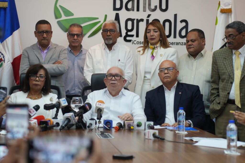 Banco Agrícola reafirma su transparencia y destaca crecimiento histórico en apoyo al campo dominicano - Noticias de hoy en República Dominicana | De Último Minuto