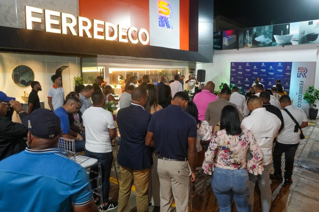 Ferredeco llega a Santo Domingo Este y estrena su línea de pinturas Pinturplus - Noticias de hoy en República Dominicana | De Último Minuto