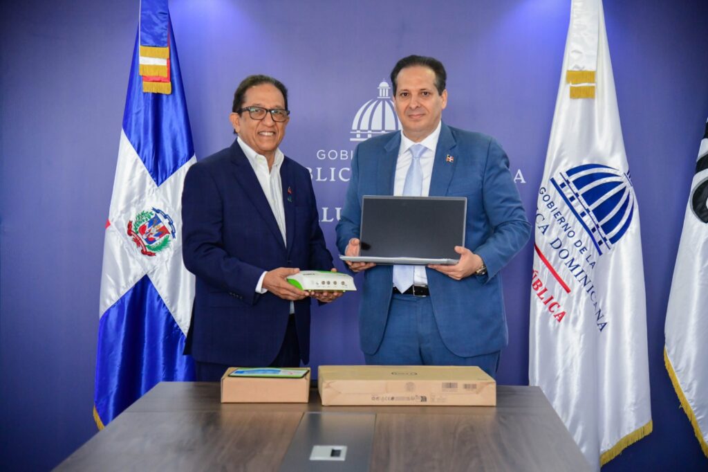 Ministerio de Salud inicia entrega de equipos para fortalecer el diagnóstico hospitalario - Noticias de hoy en República Dominicana | De Último Minuto