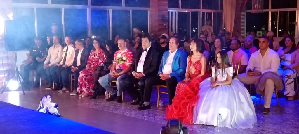 Realizan lanzamiento y coronación oficial Carnaval Constanza 2026 - Noticias de hoy en República Dominicana | De Último Minuto