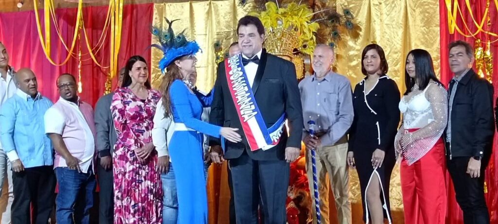 Realizan lanzamiento y coronación oficial Carnaval Constanza 2026 - Noticias de hoy en República Dominicana | De Último Minuto