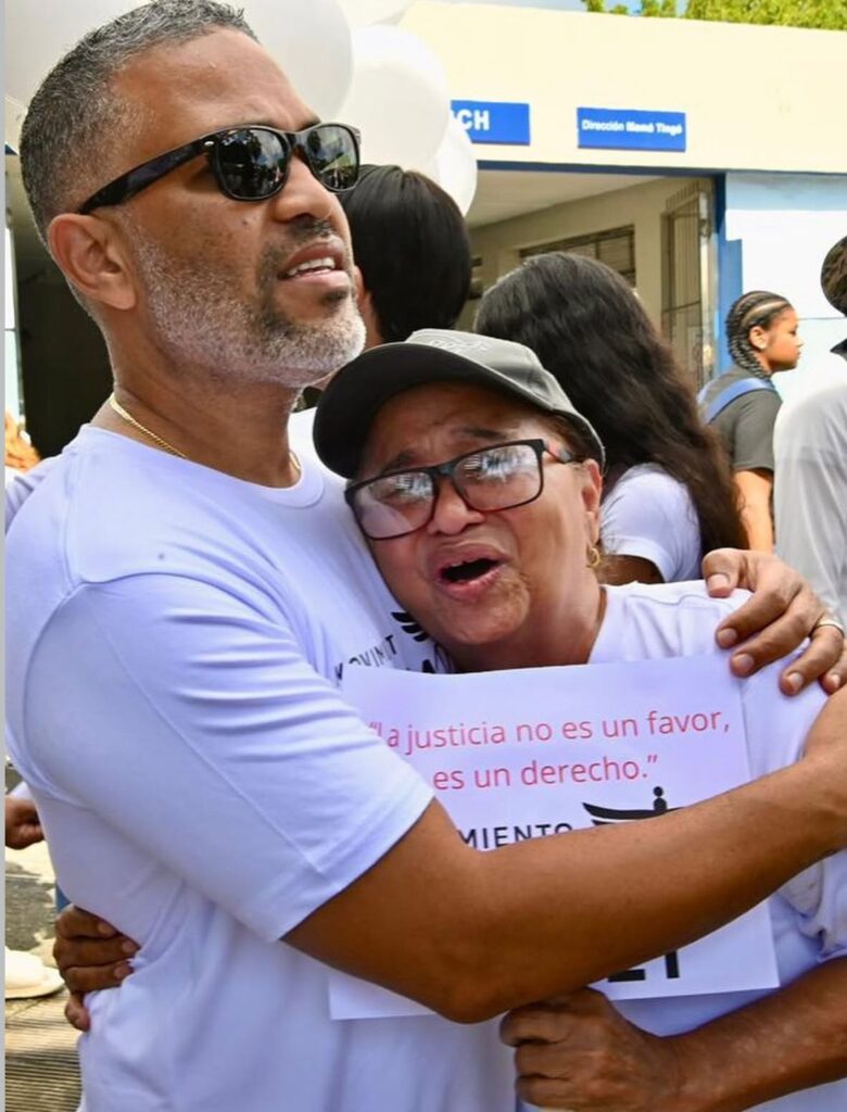 Rostros que no olvidan: clamor de justicia tras la tragedia Jet Set - Noticias de hoy en República Dominicana | De Último Minuto