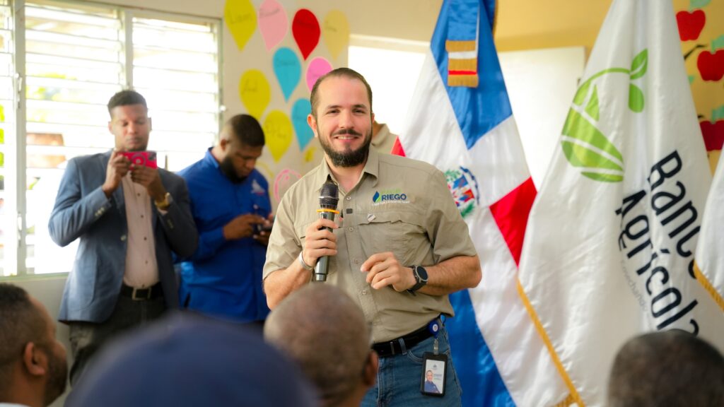 Gobierno abre convocatoria del Fotesir con RD$10 millones para rehabilitar riego en Vallejuelo - Noticias de hoy en República Dominicana | De Último Minuto