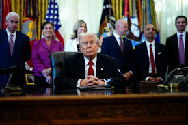 Trump dice que si el Supremo anula sus aranceles sería casi "imposible" devolver los importes - Noticias de hoy en República Dominicana | De Último Minuto