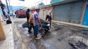 Anuncian bacheo en tramos clave de Constanza - Noticias de hoy en República Dominicana | De Último Minuto