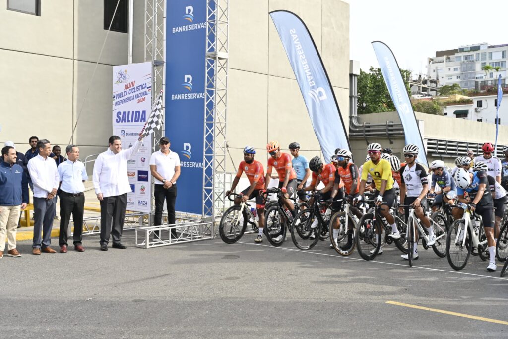 Torre Banreservas: punto de partida para la 47ª edición de la Vuelta Ciclística Independencia Nacional - Noticias de hoy en República Dominicana | De Último Minuto