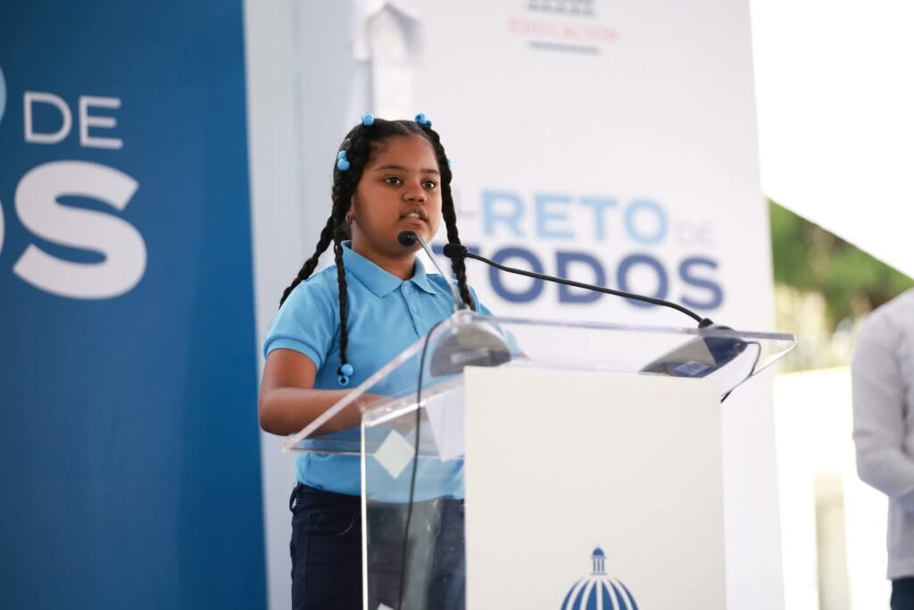 Raquel Peña inaugura Centro Educativo Hermana Dolores García Alcaraz en Peralta, Azua - Noticias de hoy en República Dominicana | De Último Minuto