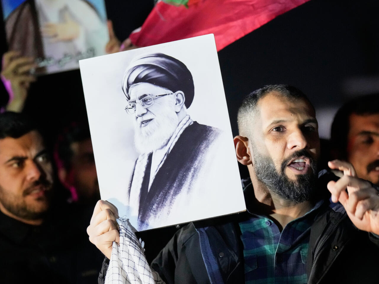La Guardia Revolucionaria iraní promete vengar la muerte de Jameneí - Noticias de hoy en República Dominicana | De Último Minuto