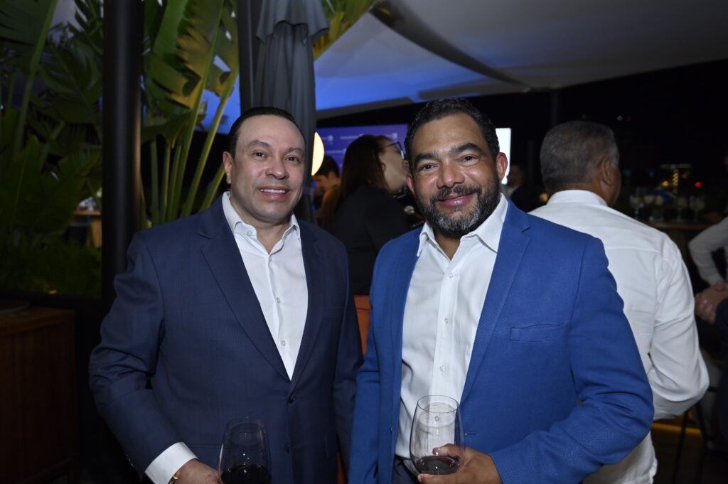 Copa Airlines celebra regreso de ruta Santiago de los Caballeros - Panamá con encuentro - Noticias de hoy en República Dominicana | De Último Minuto