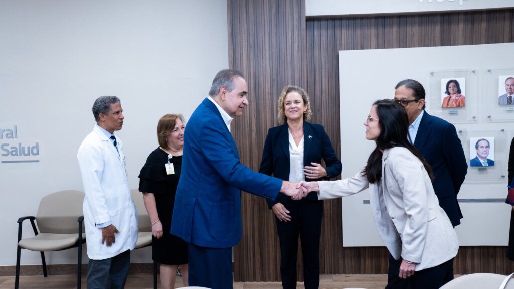 HGPS y Argentina unen esfuerzos para fortalecer el trasplante hepático pediátrico en el país - Noticias de hoy en República Dominicana | De Último Minuto
