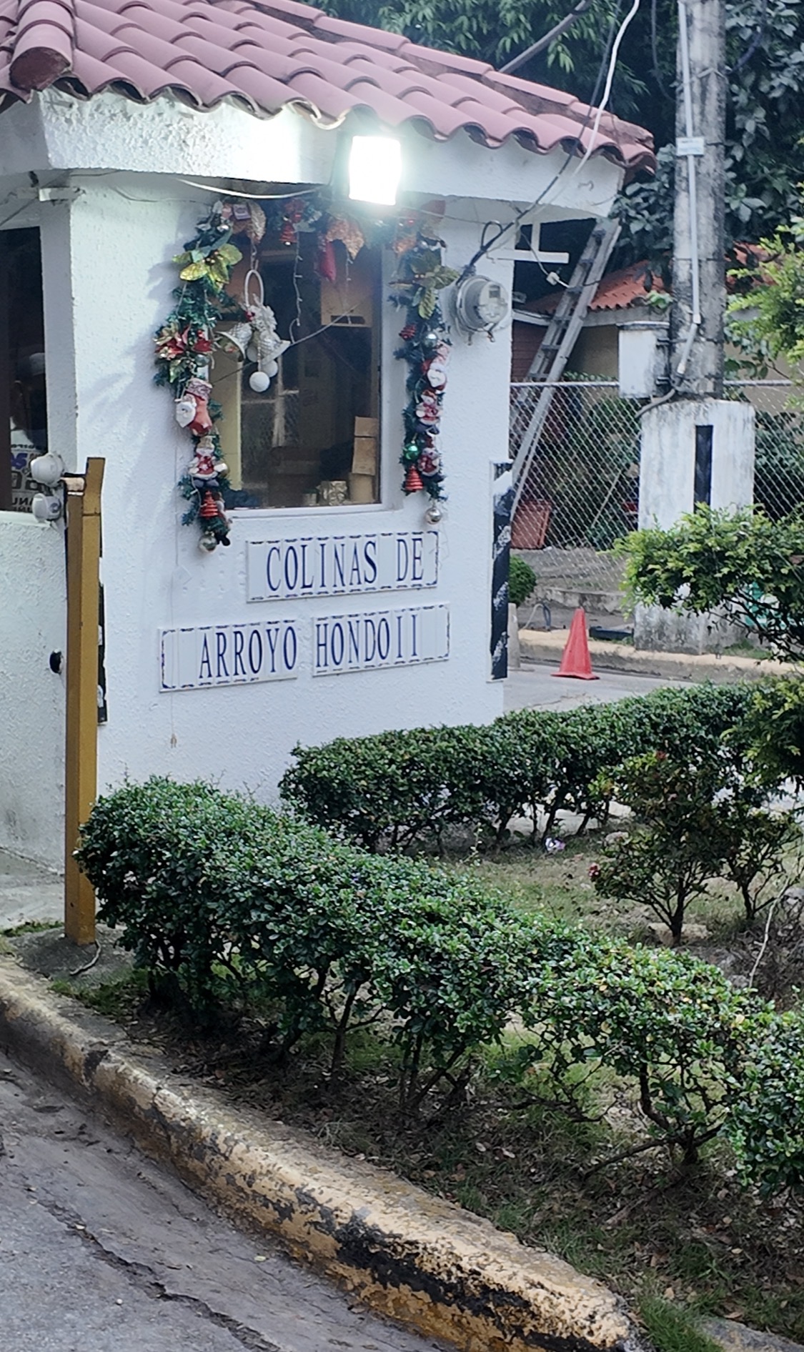 Residentes de Colinas de Arroyo Hondo Segundo en tensión tras allanamiento por caso Masha - Noticias de hoy en República Dominicana | De Último Minuto