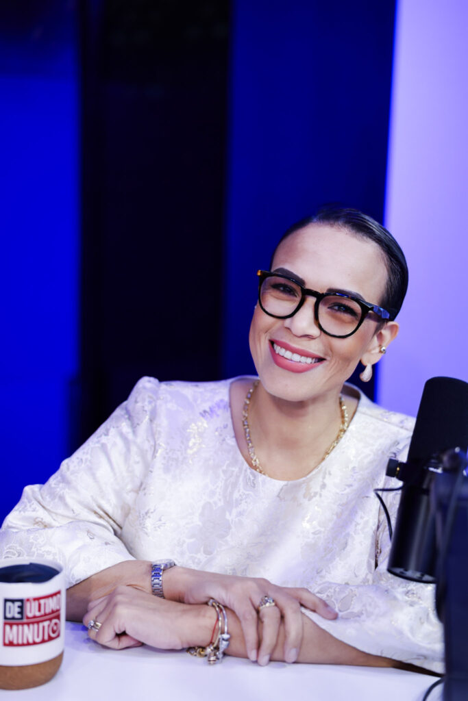 Dra. Hichez define el fenómeno "Therians" como un síntoma de fractura social y trauma profundo - Noticias de hoy en República Dominicana | De Último Minuto