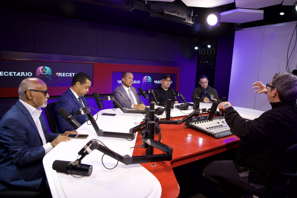 "Hombres débiles en tiempos fáciles": Guerrero Heredia califica fenómeno Therians como "moda" y crisis de identidad - Noticias de hoy en República Dominicana | De Último Minuto