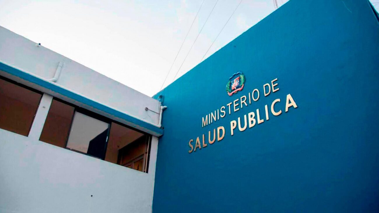 Salud Pública clausura centro médico vinculado a doctor acusado de abuso en SFM - Noticias de hoy en República Dominicana | De Último Minuto