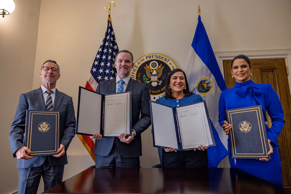 Presidente Trump destaca la alianza con El Salvador como pilar de la estrategia estadounidense - Noticias de hoy en República Dominicana | De Último Minuto