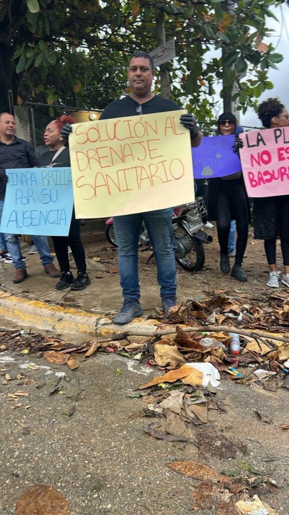 Marchan en Las Terrenas contra la contaminación en ríos y playas - Noticias de hoy en República Dominicana | De Último Minuto