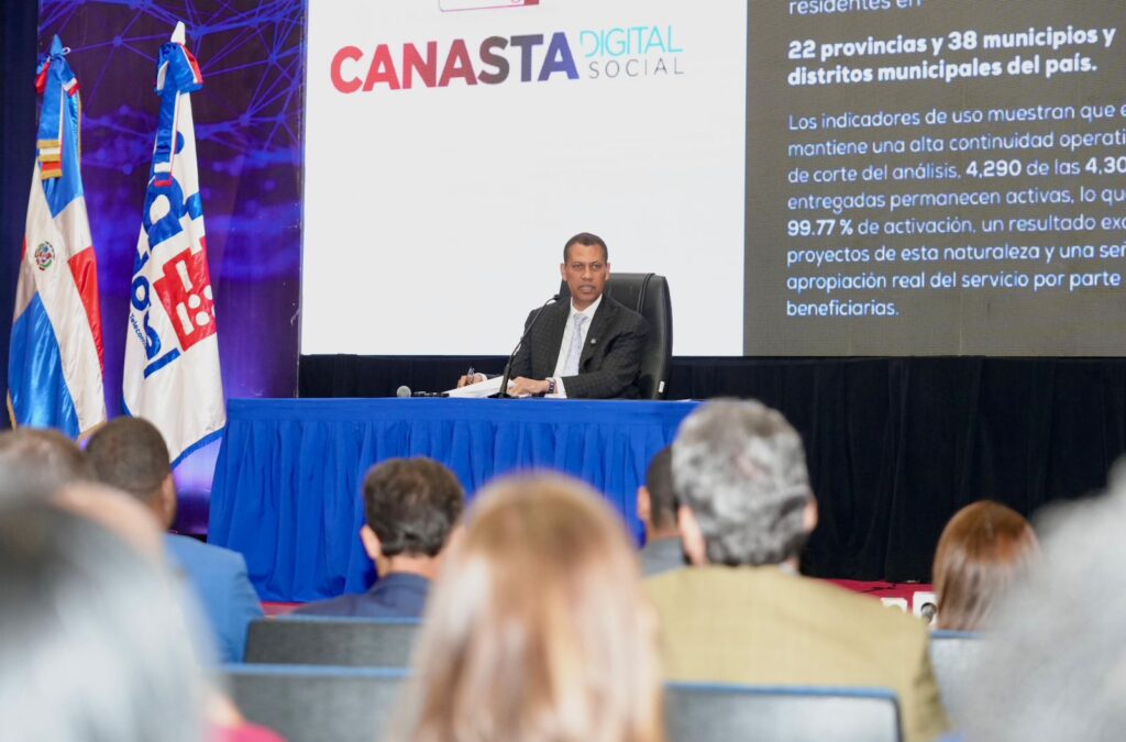 Gómez Mazara presenta logros de su gestión; la califica como "sin precedentes" - Noticias de hoy en República Dominicana | De Último Minuto
