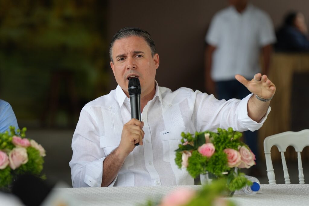 Destacan llegada de Disney Cruise Line a Puerto Plata como resultado de un trabajo sostenido desde 2021 - Noticias de hoy en República Dominicana | De Último Minuto