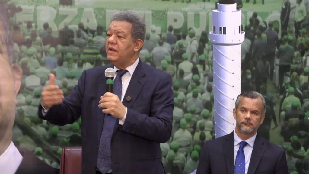 Leonel critica altos precios del pollo y advierte impacto negativo de las importaciones en la producción nacional - Noticias de hoy en República Dominicana | De Último Minuto