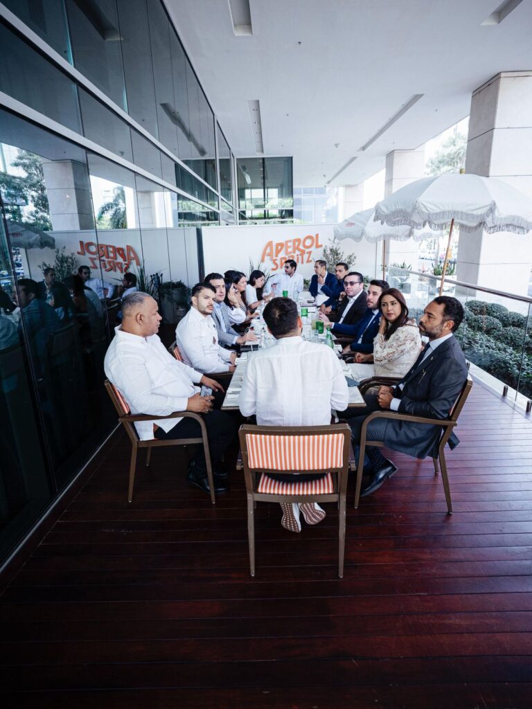 GALA Media Group distingue al senador electo más joven de Chile en encuentro bilateral - Noticias de hoy en República Dominicana | De Último Minuto