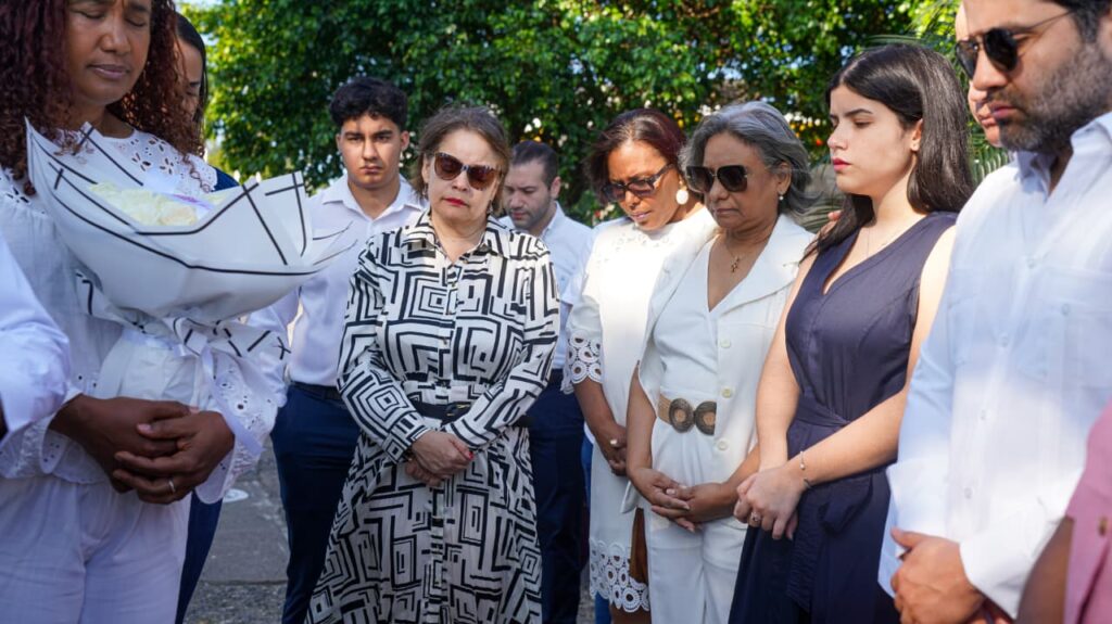 “El dolor no se paga con dinero”: SODENN rinde homenaje a víctimas del Jet Set y exige justicia - Noticias de hoy en República Dominicana | De Último Minuto