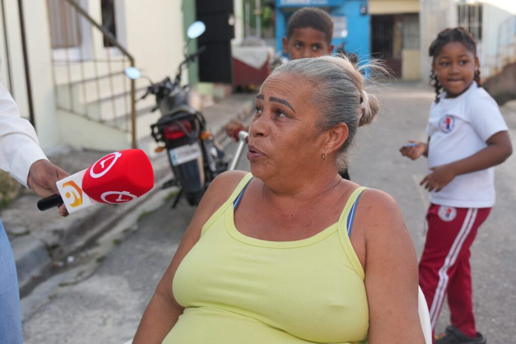 Vecinos de Nauriel Medina exigen justicia y respaldan plazo de 10 días para salida de extranjeros - Noticias de hoy en República Dominicana | De Último Minuto