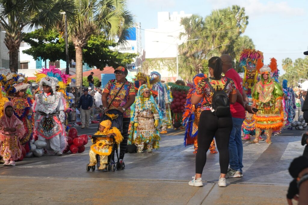 Alcaldía del DN reafirma compromiso con el Carnaval Dominicano; Se preparan para los Juegos Centroamericanos y del Caribe 2026 - Noticias de hoy en República Dominicana | De Último Minuto