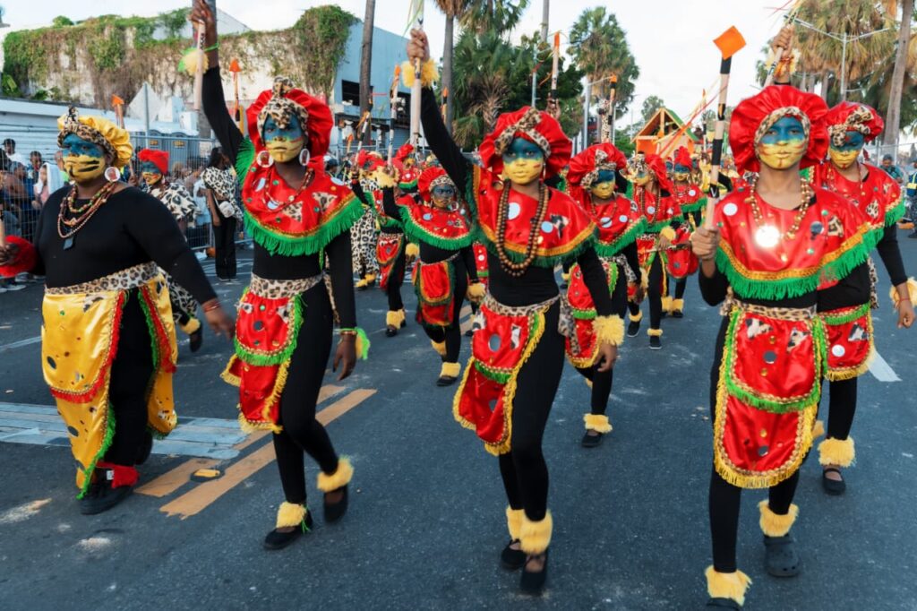 Alcaldía anuncia ganadores del Carnaval del DN 2026; Carnaval Intergaláctico conquista premio a Gran Comparsa - Noticias de hoy en República Dominicana | De Último Minuto