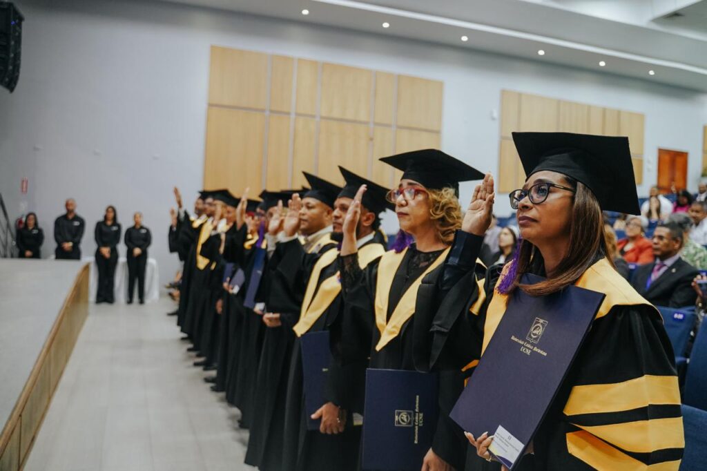 El magisterio es el eje clave para transformar el sistema educativo, afirma Luis Miguel De Camps - Noticias de hoy en República Dominicana | De Último Minuto
