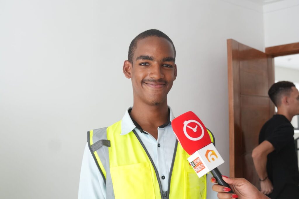 Alofoke Media Group y constructora LVP entregan apartamento a “El Elegido” - Noticias de hoy en República Dominicana | De Último Minuto