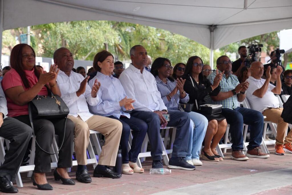 Ruta del Arte congrega a más de 300 estudiantes en Baní - Noticias de hoy en República Dominicana | De Último Minuto