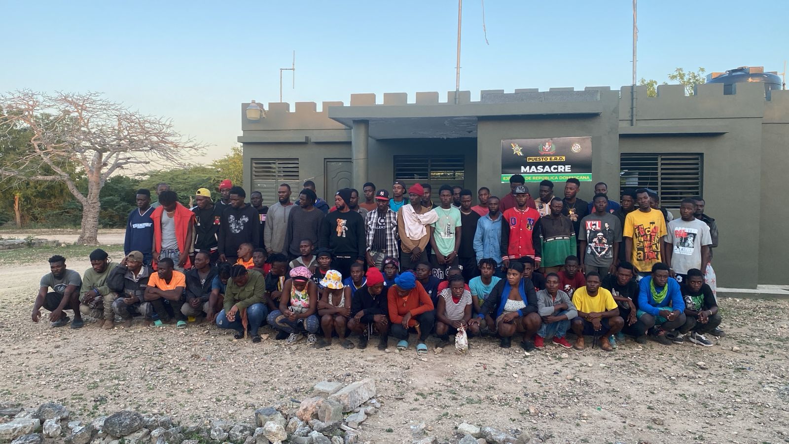 Detienen a 126 haitianos indocumentados en Dajabón durante operativos del ERD