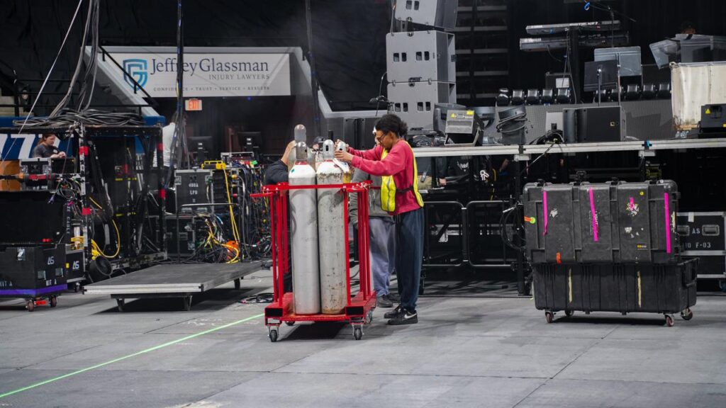 Afinan detalles técnicos para la histórica noche de Alofoke en el Agganis Arena de Boston - Noticias de hoy en República Dominicana | De Último Minuto
