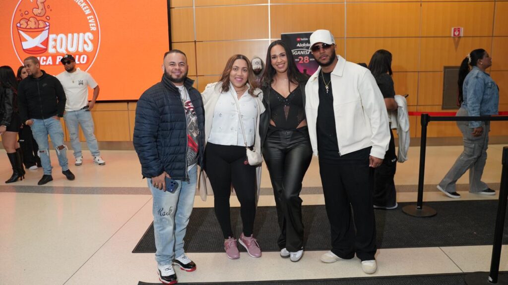 Fanáticos de todo Estados Unidos se dan cita en Boston para “Alofoke en el Agganis” - Noticias de hoy en República Dominicana | De Último Minuto