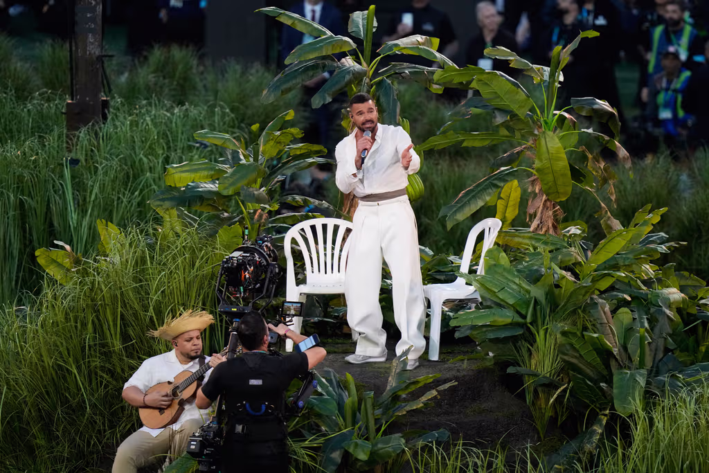 Lady Gaga y Ricky Martin: los artistas que desbordaron sabor latino junto a Bad Bunny en el Super Bowl 2026 - Noticias de hoy en República Dominicana | De Último Minuto