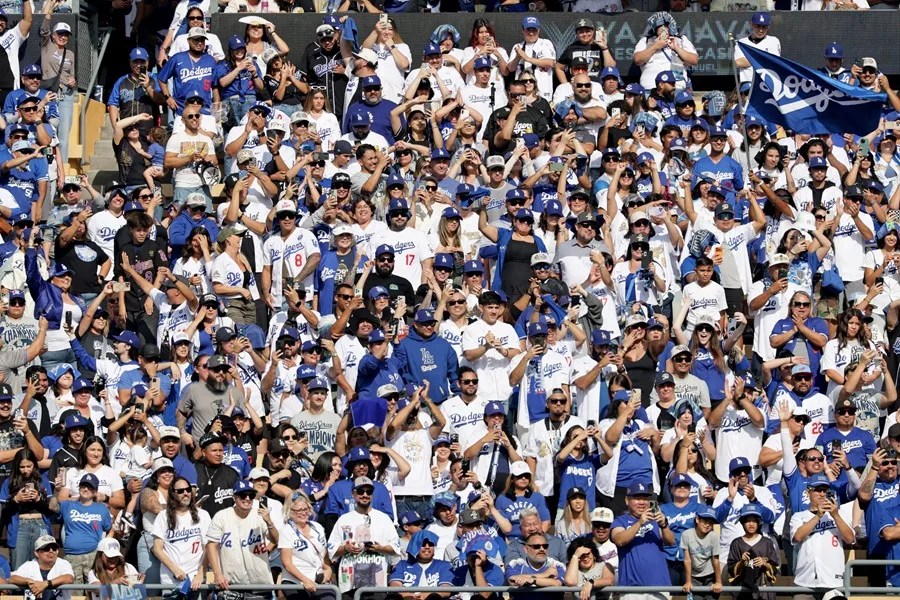Dodgers marcan récord histórico con los boletos más caros para un juego inaugural de MLB - Noticias de hoy en República Dominicana | De Último Minuto