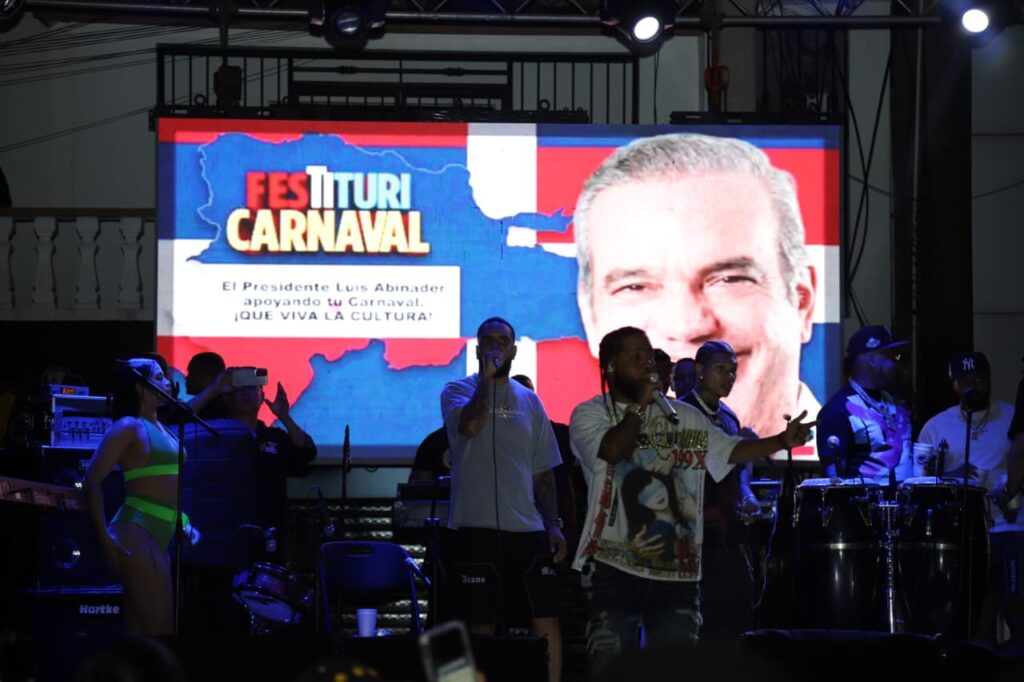Festituricarnaval reúne a más de 375 mil personas en sus primeros conciertos de pura dominicanidad - Noticias de hoy en República Dominicana | De Último Minuto
